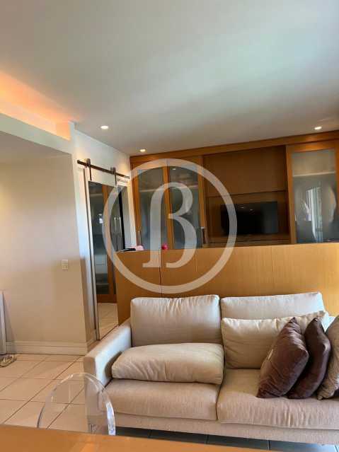 Conheça SUÍTE 1 do imóvel - Apartamento 2 quartos à venda Condomínio Paradiso Residence e Service - Barra da Tijuca, Rio de Janeiro - R$ 780.000 - BFAP20429 - 9 SUÍTE 1 - 9
