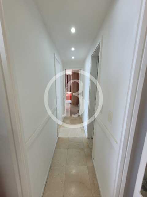 Conheça CORREDOR do imóvel - Cobertura 3 quartos à venda Barra da Tijuca, Rio de Janeiro - R$ 2.600.000 - BFCO30098 - 16 CORREDOR - 16