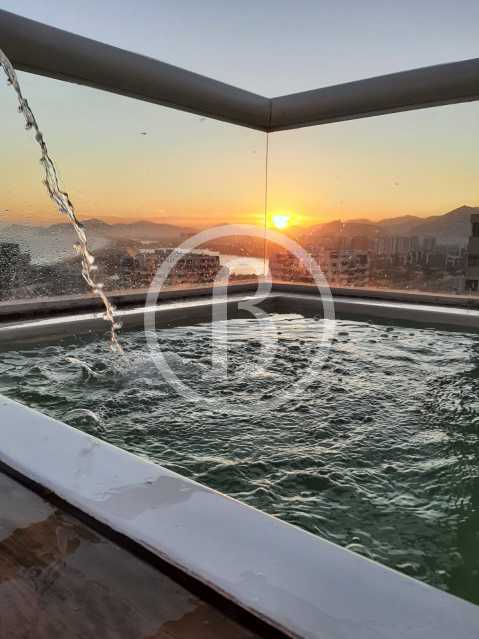 Conheça VISTA/PISCINA do imóvel - Cobertura 3 quartos à venda Barra da Tijuca, Rio de Janeiro - R$ 2.600.000 - BFCO30098 - 1 VISTA/PISCINA - 1