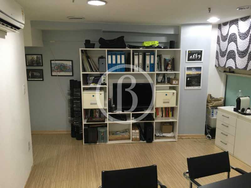 Conheça SALA 2° PAVIMENTO do imóvel - Loja 50m² à venda Barra da Tijuca, Rio de Janeiro - R$ 300.000 - BFLJ00028 - 7 SALA 2° PAVIMENTO - 7
