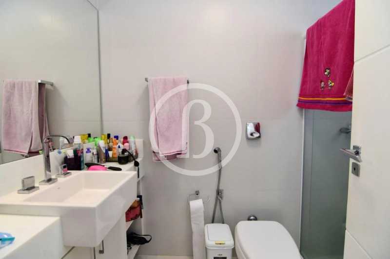 Conheça BANHEIRO do imóvel - Casa em Condomínio 5 quartos à venda Barra da Tijuca, Rio de Janeiro - R$ 12.900.000 - BFCN50071 - 26 BANHEIRO - 26