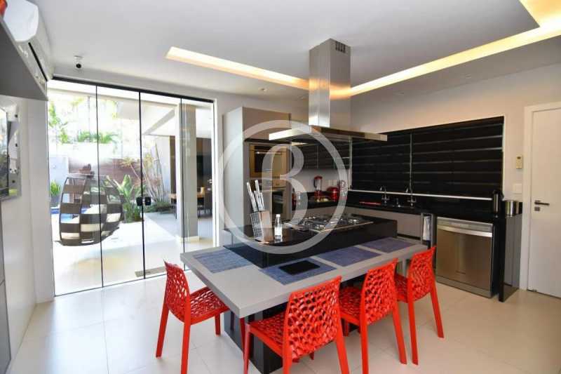 Conheça COZINHA OUTRO ÂNGULO do imóvel - Casa em Condomínio 5 quartos à venda Barra da Tijuca, Rio de Janeiro - R$ 12.900.000 - BFCN50071 - 29 COZINHA OUTRO ÂNGULO - 29