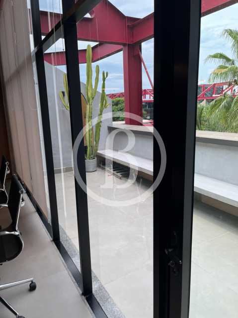 Conheça VARANDA/VISTA OUTRO ÂNGULO do imóvel - Sala Comercial 60m² à venda Barra da Tijuca, Rio de Janeiro - R$ 500.000 - BFSL00042 - 2 VARANDA/VISTA OUTRO ÂNGULO - 2