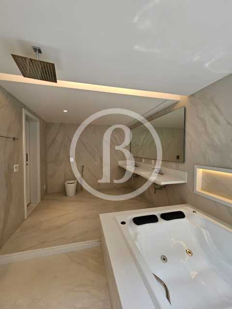 Conheça BANHEIRO SUÍTE MASTER do imóvel - Casa em Condomínio 4 quartos à venda Barra da Tijuca, Rio de Janeiro - R$ 13.500.000 - BFCN40096 - 23 BANHEIRO SUÍTE MASTER - 23