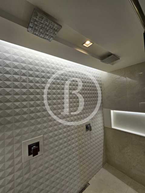 Conheça BANHEIRO DA SUÍTE MASTER do imóvel - Casa em Condomínio 5 quartos à venda Barra da Tijuca, Rio de Janeiro - R$ 12.960.000 - BFCN50075 - 23 BANHEIRO DA SUÍTE MASTER - 23