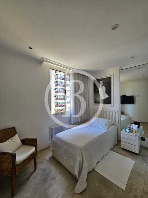 Conheça 3° QUARTO OUTRO ÂNGULO do imóvel - Apartamento 4 quartos à venda Barra da Tijuca, Rio de Janeiro - R$ 2.650.000 - BFAP40288 - 16 3° QUARTO OUTRO ÂNGULO - 16