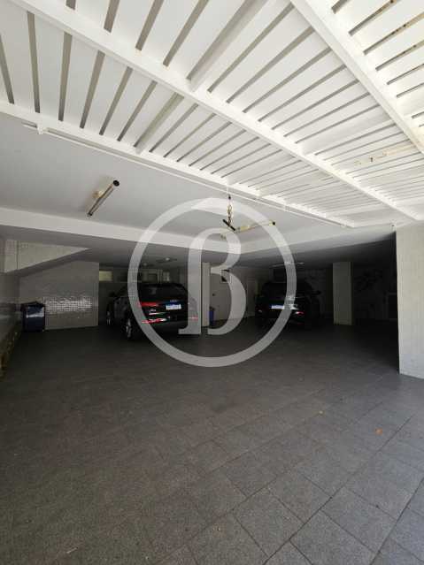 Conheça GARAGEM do imóvel - Casa em Condomínio 7 quartos à venda Barra da Tijuca, Rio de Janeiro - R$ 6.000.000 - BFCN70005 - 27 GARAGEM - 27