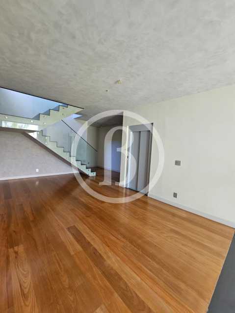 Conheça SALA 2° PISO do imóvel - Casa em Condomínio 5 quartos à venda Barra da Tijuca, Rio de Janeiro - R$ 14.800.000 - BFCN50077 - 15 SALA 2° PISO - 15