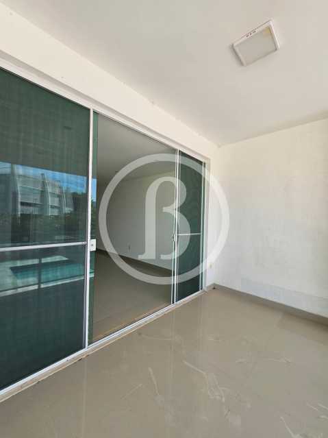 Conheça VARANDA 5° SUÍTE do imóvel - Casa em Condomínio 5 quartos à venda Barra da Tijuca, Rio de Janeiro - R$ 10.000.000 - BFCN50078 - 26 VARANDA 5° SUÍTE - 26