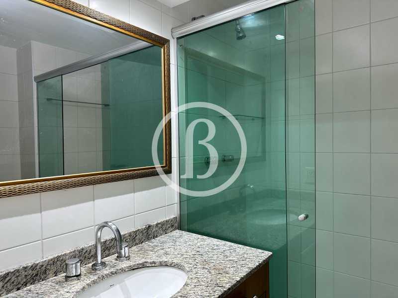 Conheça BANHEIRO SOCIAL OUTRO âNGULO do imóvel - Apartamento 4 quartos à venda Barra da Tijuca, Rio de Janeiro - R$ 2.450.000 - BFAP40295 - 9 BANHEIRO SOCIAL OUTRO âNGULO - 9