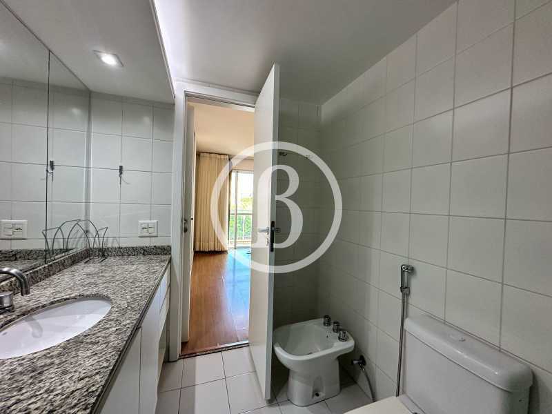 Conheça BANHEIRO SUÍTE OUTRO ÂNGULO do imóvel - Apartamento 4 quartos à venda Barra da Tijuca, Rio de Janeiro - R$ 2.450.000 - BFAP40295 - 15 BANHEIRO SUÍTE OUTRO ÂNGULO - 15
