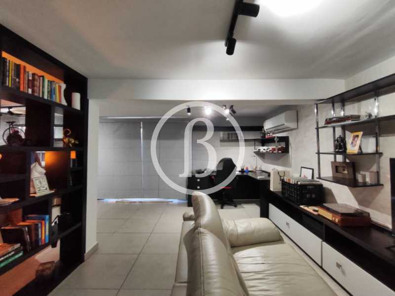 Conheça SUÍTE OUTRO âNGULO do imóvel - Casa em Condomínio 5 quartos à venda Barra da Tijuca, Rio de Janeiro - R$ 4.500.000 - BFCN50082 - 18 SUÍTE OUTRO âNGULO - 18