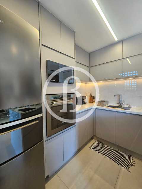 Conheça COZINHA OUTRO ÂNGULO do imóvel - Apartamento 1 quarto à venda Barra da Tijuca, Rio de Janeiro - R$ 1.500.000 - BFAP10241 - 24 COZINHA OUTRO ÂNGULO - 24