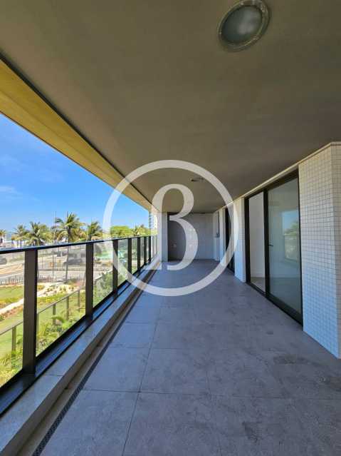 Conheça VARANDA OUTRO ÂNGULO do imóvel - Apartamento 4 quartos à venda Barra da Tijuca, Rio de Janeiro - R$ 6.900.000 - BFAP40303 - 8 VARANDA OUTRO ÂNGULO - 8