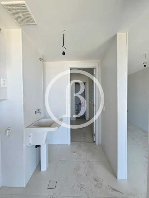 Conheça LAVABO do imóvel - Apartamento 4 quartos à venda Barra da Tijuca, Rio de Janeiro - R$ 6.900.000 - BFAP40303 - 28 LAVABO - 28