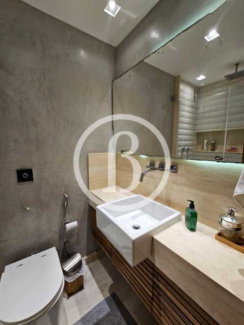 Conheça LAVABO do imóvel - Apartamento 4 quartos à venda Barra da Tijuca, Rio de Janeiro - R$ 3.700.000 - BFAP40305 - 16 LAVABO - 16