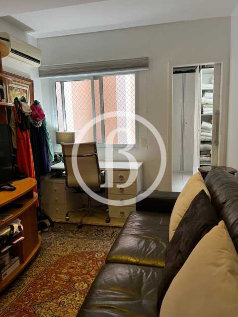 Conheça SALA OUTRO ANGULO do imóvel - Apartamento 3 quartos à venda Barra da Tijuca, Rio de Janeiro - R$ 1.850.000 - BFAP30517 - 11 SALA OUTRO ANGULO - 11