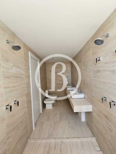 Conheça BANHEIRO OUTRO ÂNGULO do imóvel - Apartamento 4 quartos à venda Barra da Tijuca, Rio de Janeiro - R$ 5.995.000 - BFAP40306 - 14 BANHEIRO OUTRO ÂNGULO - 14