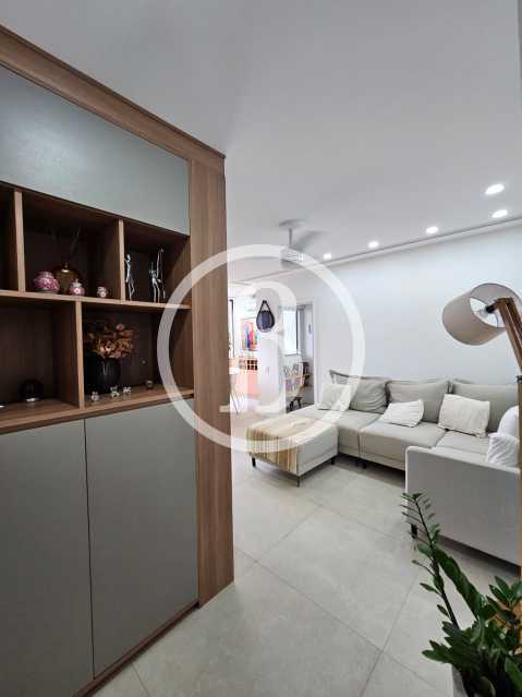 Conheça SALA OUTRO ÂNGULO do imóvel - Apartamento 2 quartos à venda Barra da Tijuca, Rio de Janeiro - R$ 1.400.000 - BFAP20472 - 9 SALA OUTRO ÂNGULO - 9
