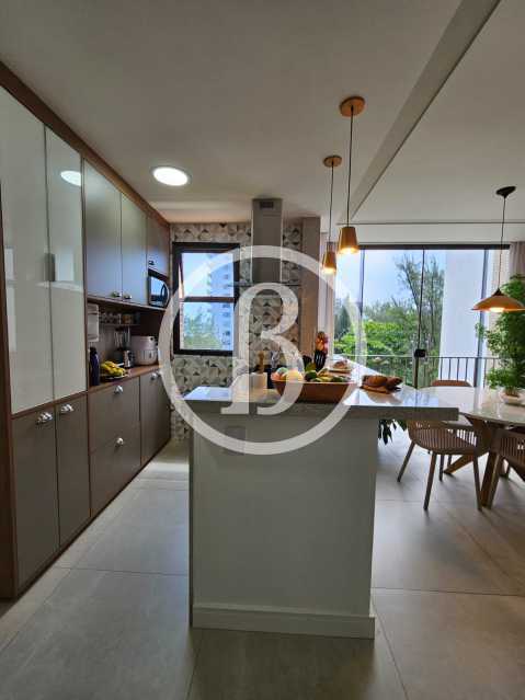 Conheça COZINHA OUTRO ÂNGULO do imóvel - Apartamento 2 quartos à venda Barra da Tijuca, Rio de Janeiro - R$ 1.400.000 - BFAP20472 - 11 COZINHA OUTRO ÂNGULO - 11