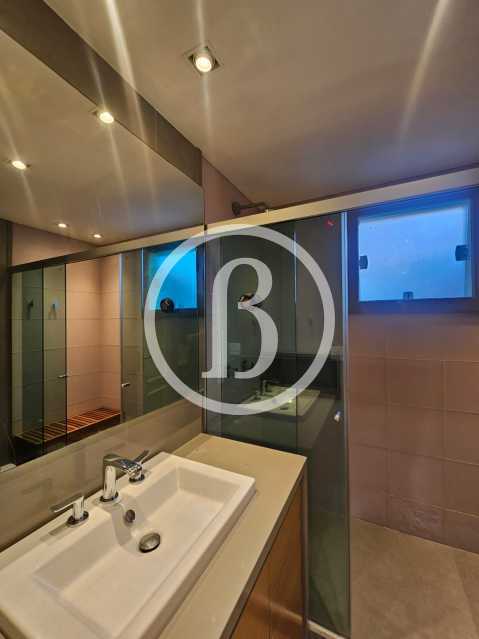 Conheça BANHEIRO do imóvel - Casa em Condomínio 4 quartos à venda Barra da Tijuca, Rio de Janeiro - R$ 13.500.000 - BFCN40105 - 20 BANHEIRO - 20