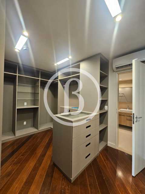 Conheça CLOSET do imóvel - Casa em Condomínio 4 quartos à venda Barra da Tijuca, Rio de Janeiro - R$ 13.500.000 - BFCN40105 - 15 CLOSET - 15