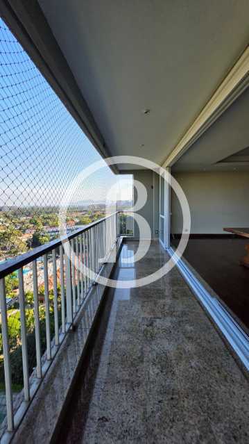 Conheça VARANDA DE OUTRO ÂNGULO do imóvel - Apartamento 4 quartos à venda Barra da Tijuca, Rio de Janeiro - R$ 2.550.000 - BFAP40315 - 5 VARANDA DE OUTRO ÂNGULO - 5