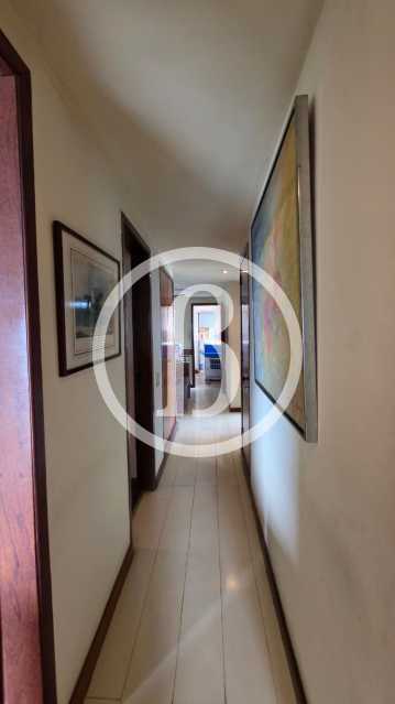 Conheça CORREDOR do imóvel - Apartamento 3 quartos à venda Barra da Tijuca, Rio de Janeiro - R$ 2.100.000 - BFAP30540 - 12 CORREDOR - 12