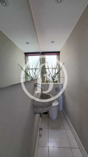 Conheça LAVABO. do imóvel - Cobertura 4 quartos à venda Lagoa, Rio de Janeiro - R$ 4.000.000 - BFCO40094 - 10 LAVABO. - 10