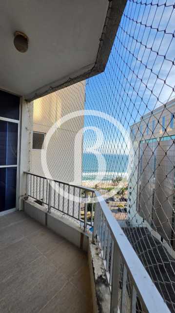 Conheça VARANDA OUTRO ÂNGULO do imóvel - Apartamento 1 quarto à venda Barra da Tijuca, Rio de Janeiro - R$ 950.000 - BFAP10281 - 4 VARANDA OUTRO ÂNGULO - 4