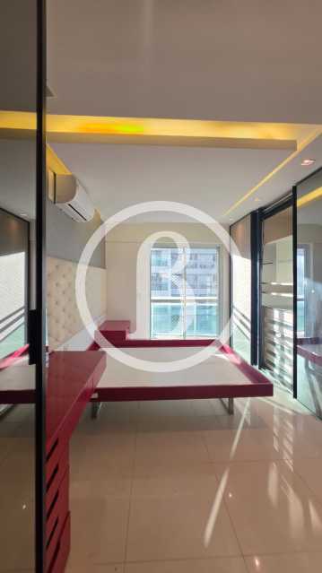 Conheça 1° SUÍTE do imóvel - Apartamento 4 quartos à venda Condomínio PENÍNSULA SAINT MARTIN - Barra da Tijuca, Rio de Janeiro - R$ 2.690.000 - BFAP40319 - 13 1° SUÍTE - 13