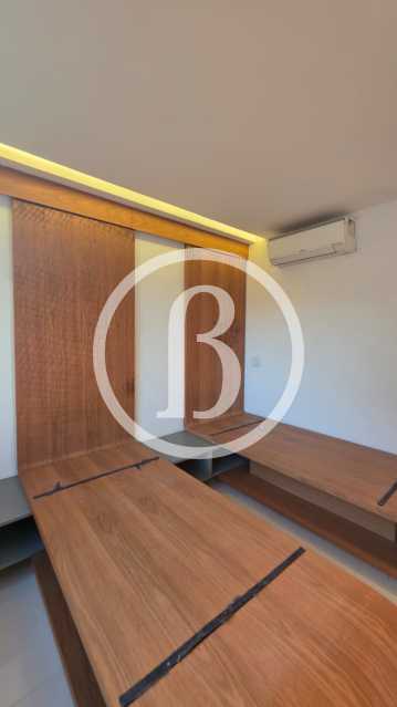 Conheça 2° SUÍTE OUTRO ÂNGULO do imóvel - Apartamento 4 quartos à venda Condomínio PENÍNSULA SAINT MARTIN - Barra da Tijuca, Rio de Janeiro - R$ 2.690.000 - BFAP40319 - 18 2° SUÍTE OUTRO ÂNGULO - 18