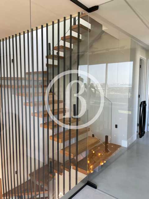 Conheça ESCADA do imóvel - Cobertura 4 quartos à venda Barra da Tijuca, Rio de Janeiro - R$ 1.750.000 - BFCO40096 - 8 ESCADA - 8