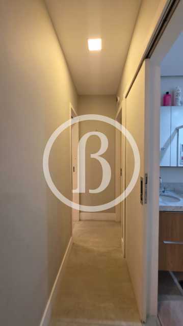 Conheça CORREDOR do imóvel - Apartamento 2 quartos à venda Barra da Tijuca, Rio de Janeiro - R$ 1.350.000 - BFAP20495 - 10 CORREDOR - 10