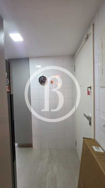 Conheça COZINHA OUTRO ÂNGULO do imóvel - Apartamento 2 quartos à venda Barra da Tijuca, Rio de Janeiro - R$ 1.350.000 - BFAP20495 - 21 COZINHA OUTRO ÂNGULO - 21