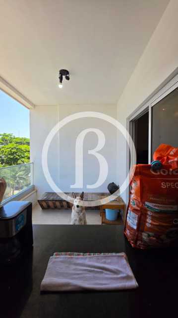 Conheça Vista cozinha para varanda do imóvel - Apartamento 1 quarto à venda Barra da Tijuca, Rio de Janeiro - R$ 1.100.000 - BFAP10284 - 9 Vista cozinha para varanda - 9