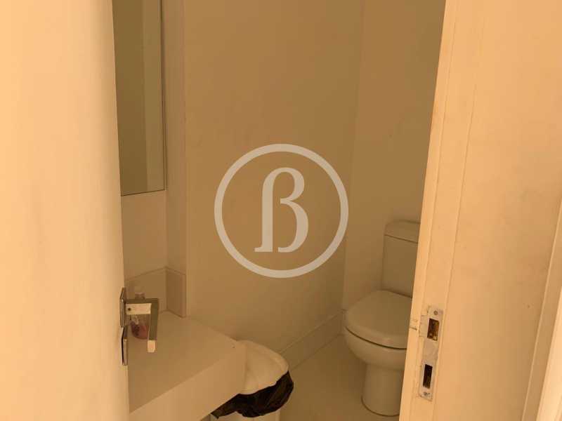 Conheça BANHEIRO do imóvel - Cobertura 4 quartos à venda Barra da Tijuca, Rio de Janeiro - R$ 4.199.999 - BFAP40139 - 16 BANHEIRO - 16