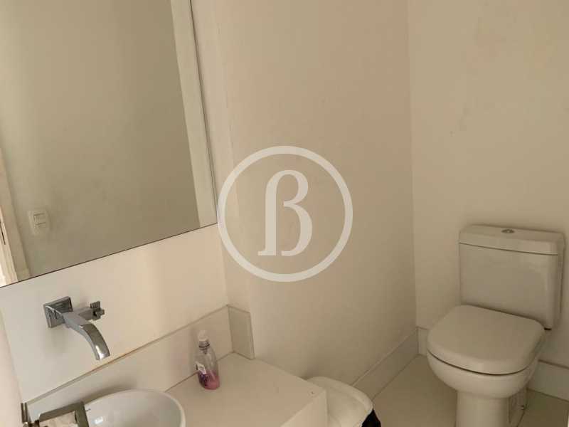Conheça LAVABO do imóvel - Cobertura 4 quartos à venda Barra da Tijuca, Rio de Janeiro - R$ 4.199.999 - BFAP40139 - 13 LAVABO - 13