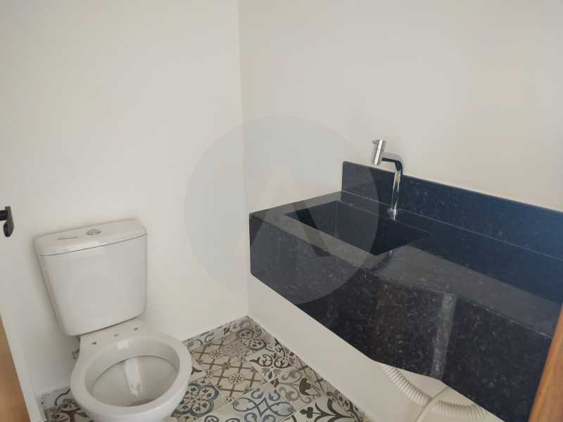 Conheça 7 - Casa Condomínio Itaipu. do imóvel - Agate Imóveis vende linda casa em condominio com a mais bela vista da região por R690 mil reais - Itaipu - Niterói. - HTCN30131 - 8 7 - Casa Condomínio Itaipu. - 8