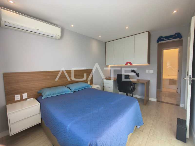Conheça Casa 4 qtos Condomínio do imóvel - Agatê Imóveis vende maravilhosa casa em associação de moradores de 289 m² Itaipu - Niterói por R$1.650.000,00 reais. - HTCN40137 - 37 Casa 4 qtos Condomínio - 37