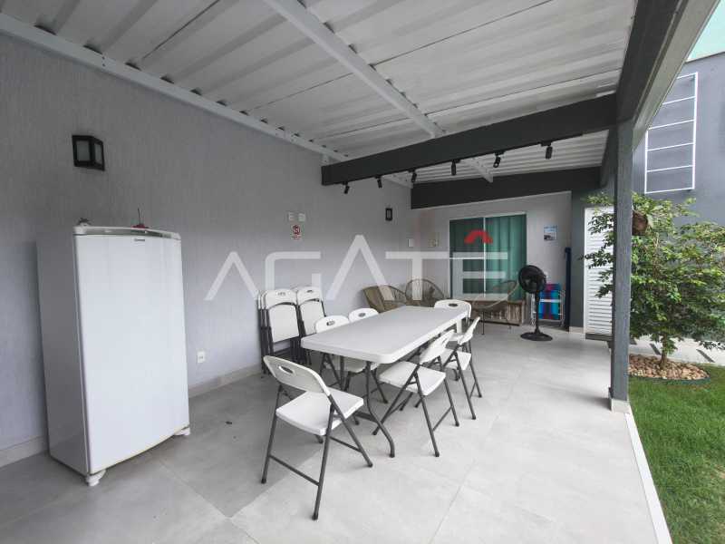 Conheça Casa 4 qtos Condomínio do imóvel - Agatê Imóveis vende maravilhosa casa em associação de moradores de 289 m² Itaipu - Niterói por R$1.650.000,00 reais. - HTCN40137 - 45 Casa 4 qtos Condomínio - 45