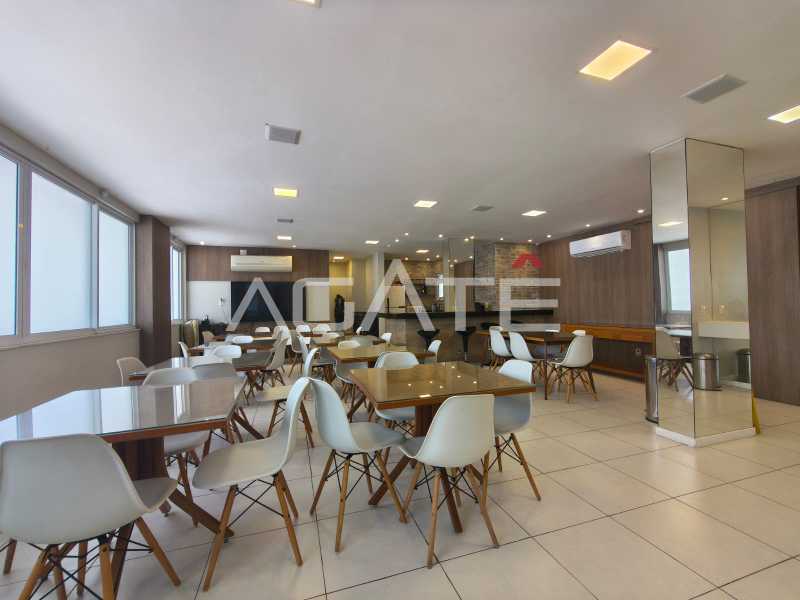 Condomínio Ed. Lagoa Mar - Agatê Imóveis vende lindo Apartamento de 102 m² Praia de Piratininga - Niterói por R 990 mil reais. - HTAP20066