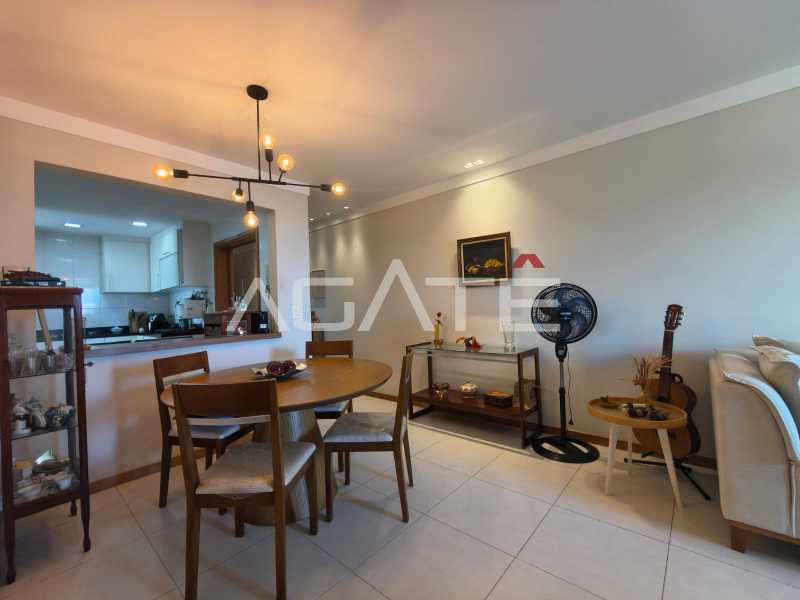 Condomínio Ed. Lagoa Mar - Agatê Imóveis vende lindo Apartamento de 102 m² Praia de Piratininga - Niterói por R 990 mil reais. - HTAP20066