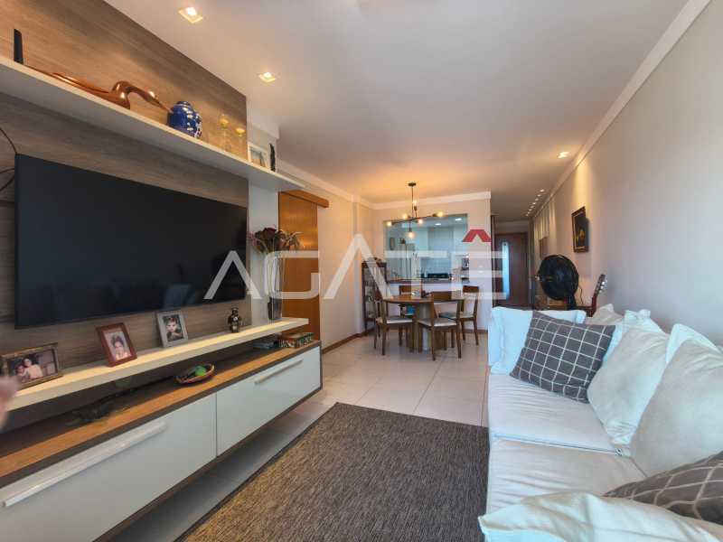 Condomínio Ed. Lagoa Mar - Agatê Imóveis vende lindo Apartamento de 102 m² Praia de Piratininga - Niterói por R 990 mil reais. - HTAP20066