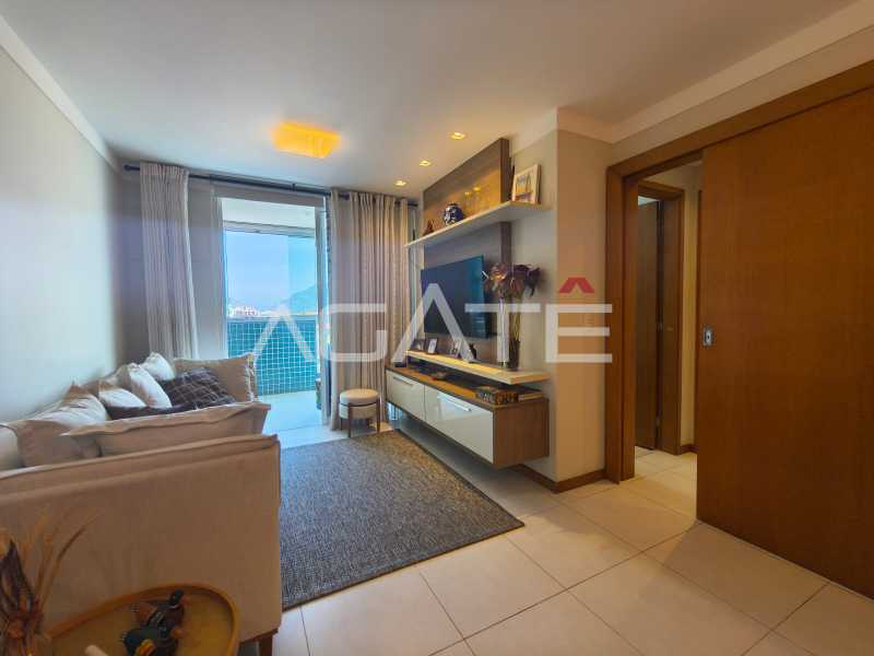 Condomínio Ed. Lagoa Mar - Agatê Imóveis vende lindo Apartamento de 102 m² Praia de Piratininga - Niterói por R 990 mil reais. - HTAP20066