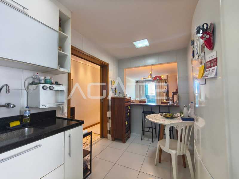 Condomínio Ed. Lagoa Mar - Agatê Imóveis vende lindo Apartamento de 102 m² Praia de Piratininga - Niterói por R 990 mil reais. - HTAP20066