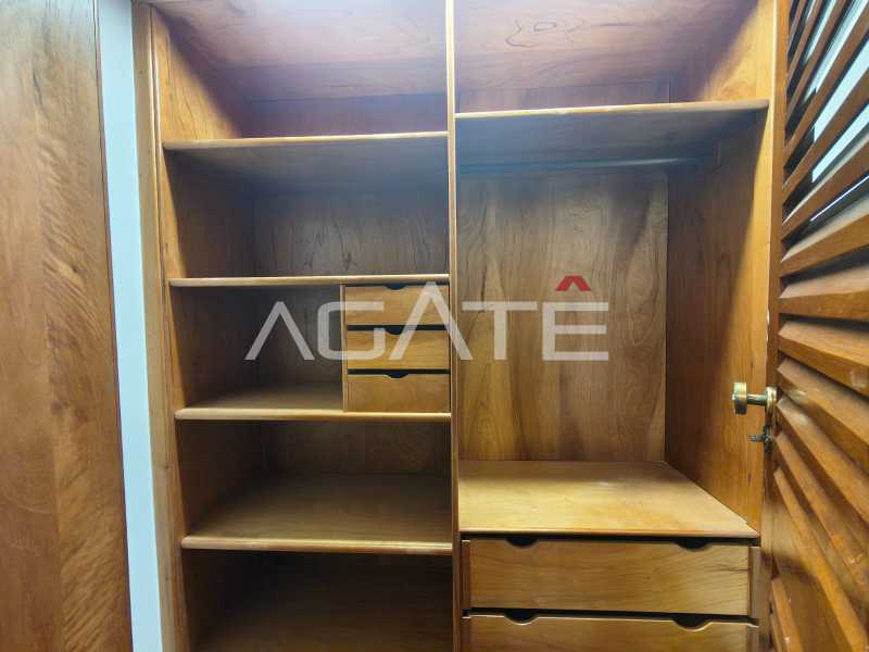 Agatê Imóveis vende excelente casa duplex - Piratininga - Niterói/RJ por R$ 1.650.000 mil reais. - HTCA40227