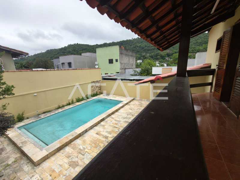 Agatê Imóveis vende excelente casa duplex - Piratininga - Niterói/RJ por R$ 1.650.000 mil reais. - HTCA40227
