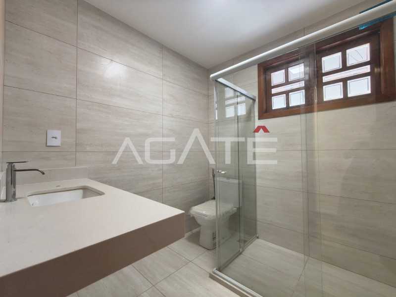Agatê Imóveis vende excelente casa duplex - Piratininga - Niterói/RJ por R$ 1.650.000 mil reais. - HTCA40227