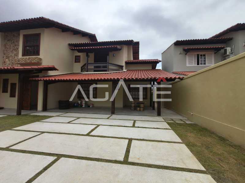 Agatê Imóveis vende excelente casa duplex - Piratininga - Niterói/RJ por R$ 1.650.000 mil reais. - HTCA40227